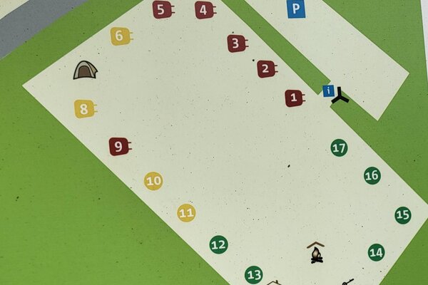 plattegrond camping ikenhiem.jpg 